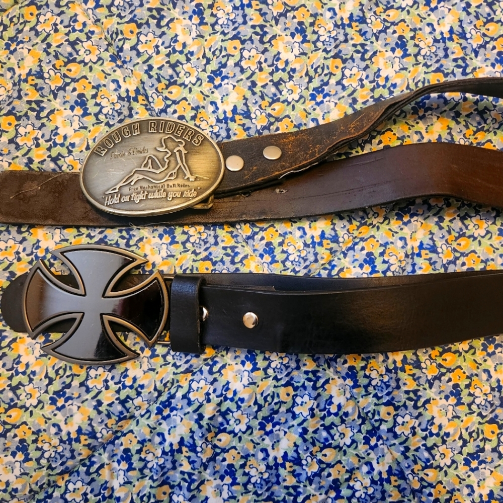 Mens belts